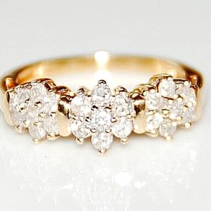 Vintage Three Flower Diamond Ring